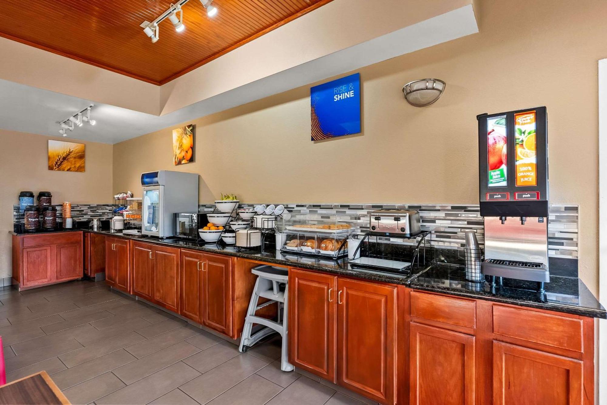 Comfort Inn & Suites Panama City - St Andrew Екстериор снимка