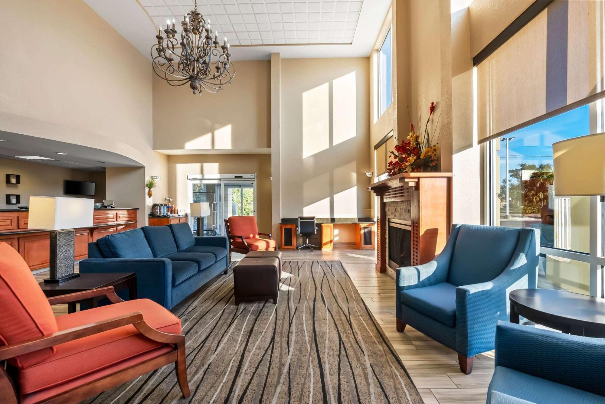 Comfort Inn & Suites Panama City - St Andrew Екстериор снимка